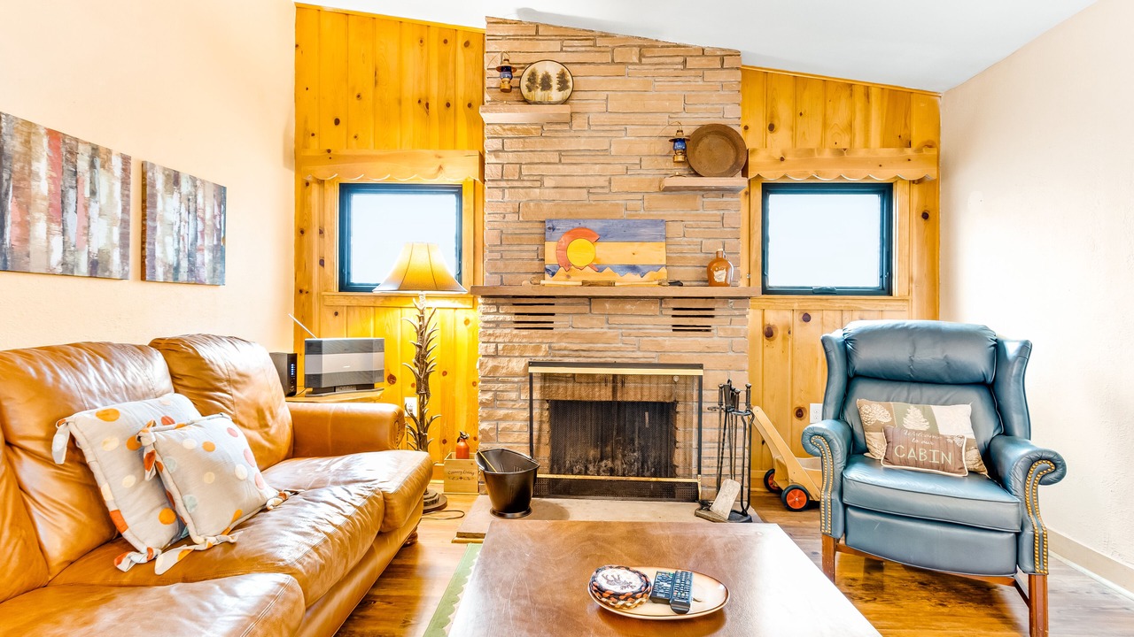Photo of Livingroom in Estes Park
