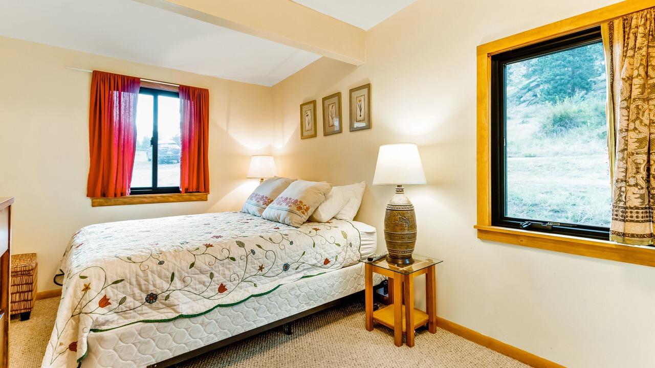 Photo of Bedroom in Estes Park