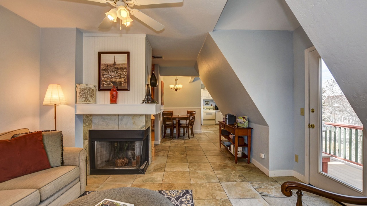 Photo of Bedroom in Nob Hill