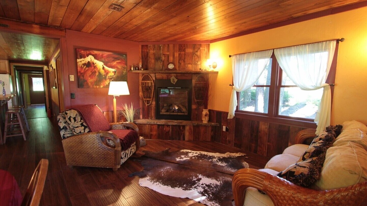 Photo of Bedroom in Martin City
