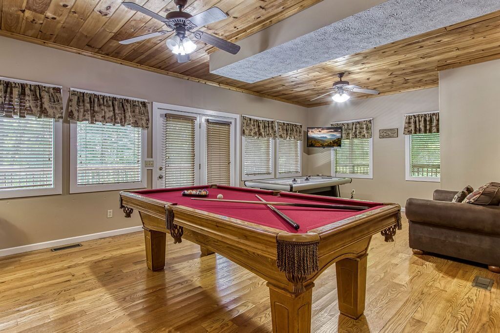 Photo of Bedroom in Sevierville