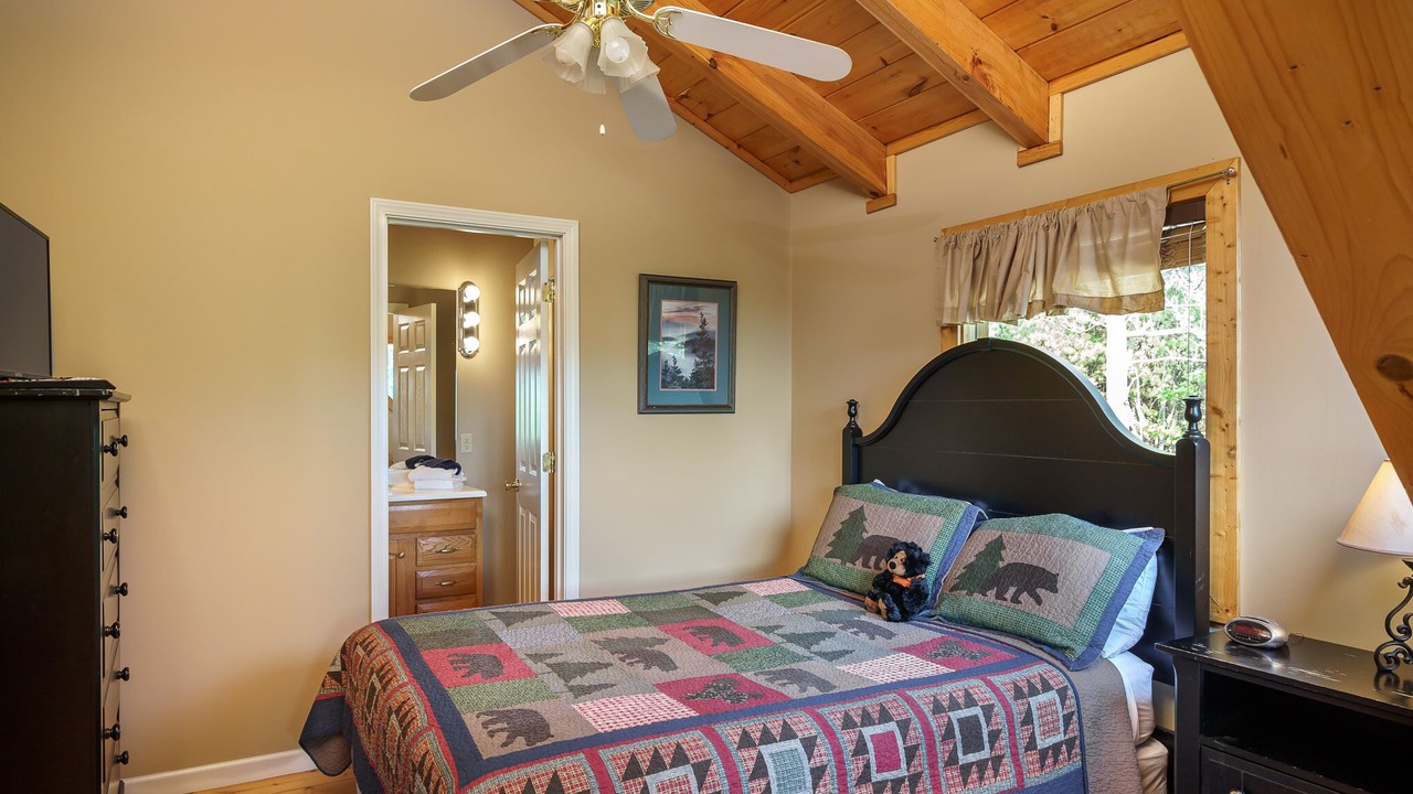 Photo of Bedroom in Sevierville