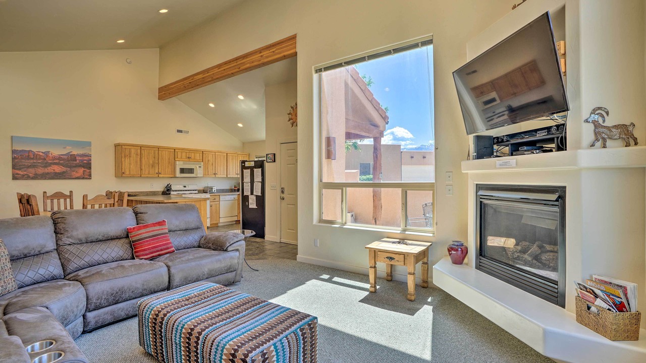 Photo of Livingroom in Moab South Valley