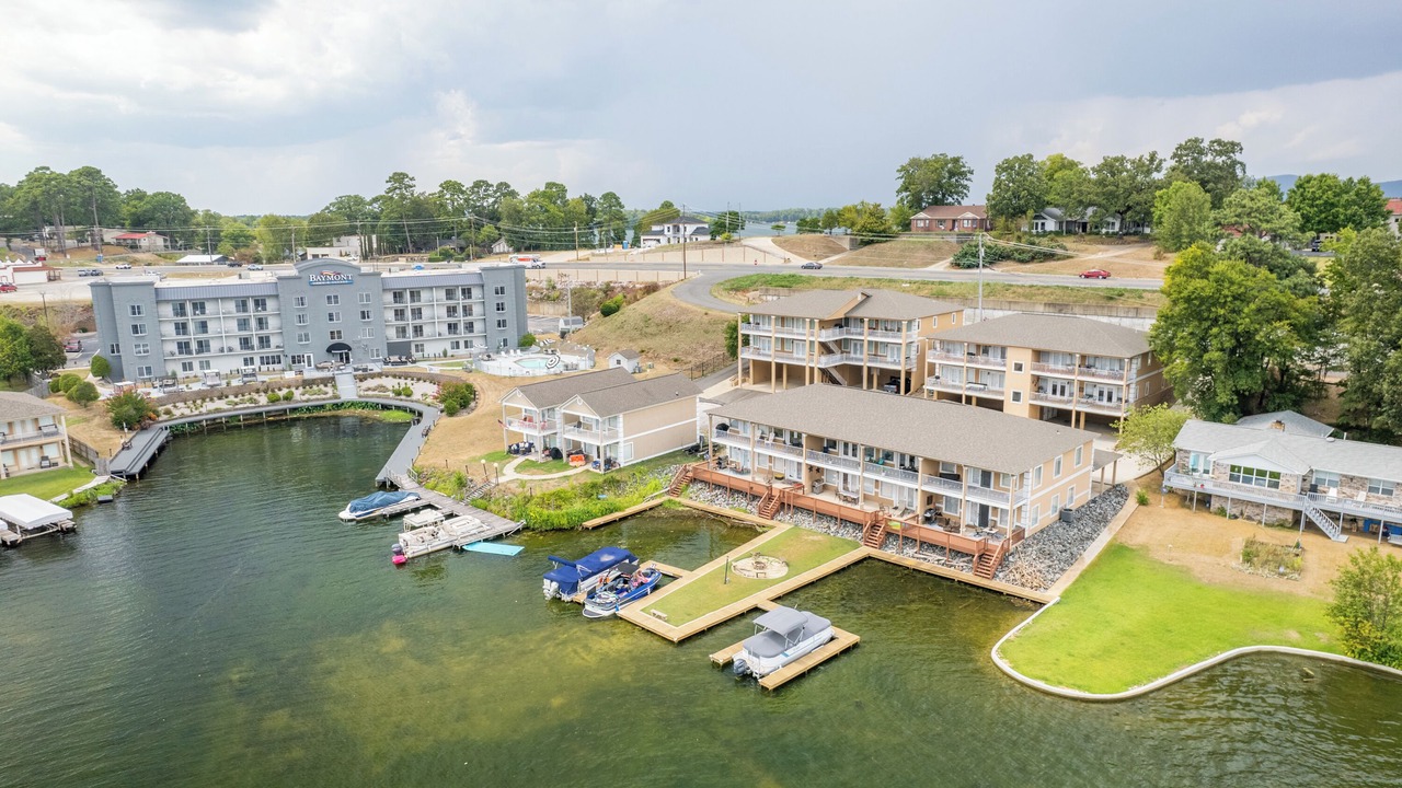 Photo of Outdoor in Lake Hamilton