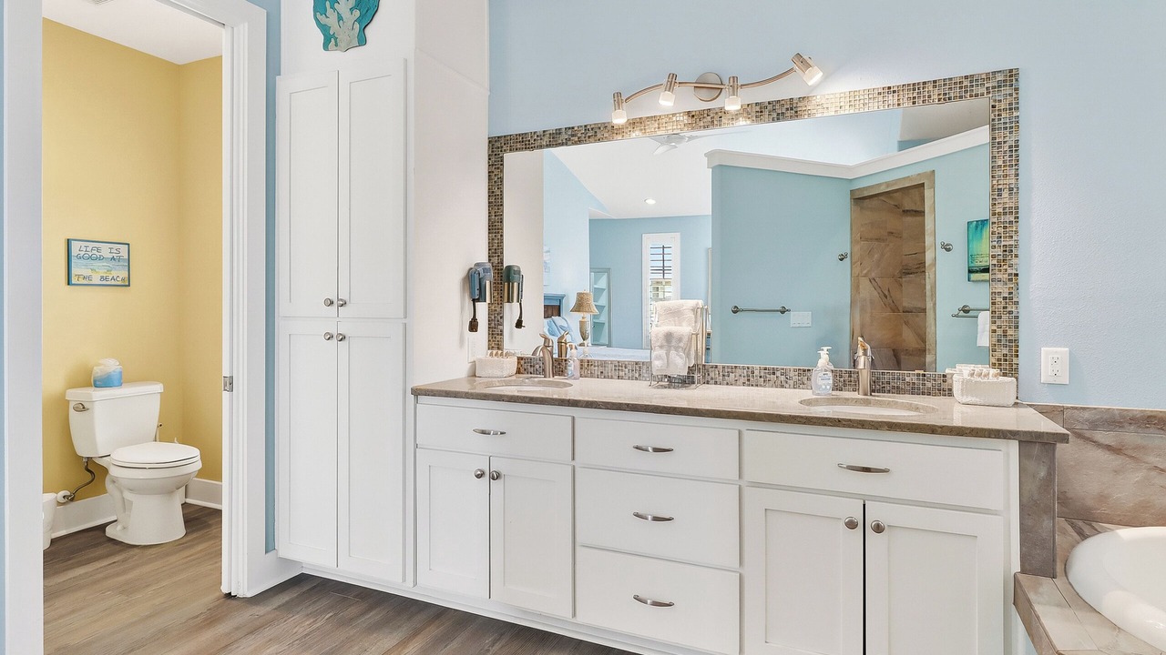 Photo of Bathroom in Port Aransas