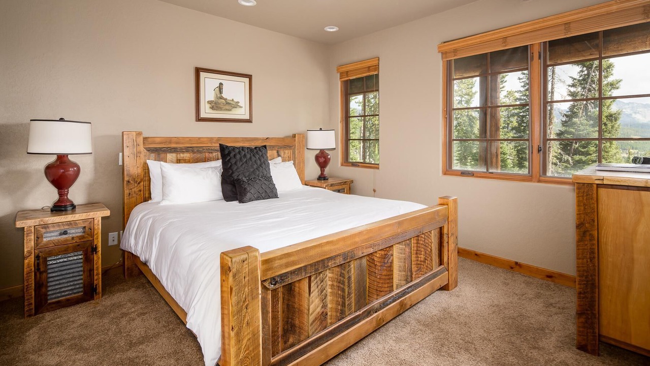 Photo of Bedroom in Big Sky