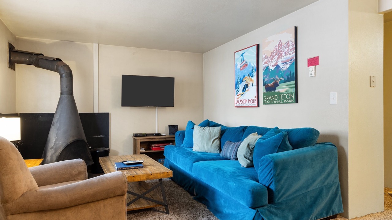 Photo of Livingroom in Teton Village