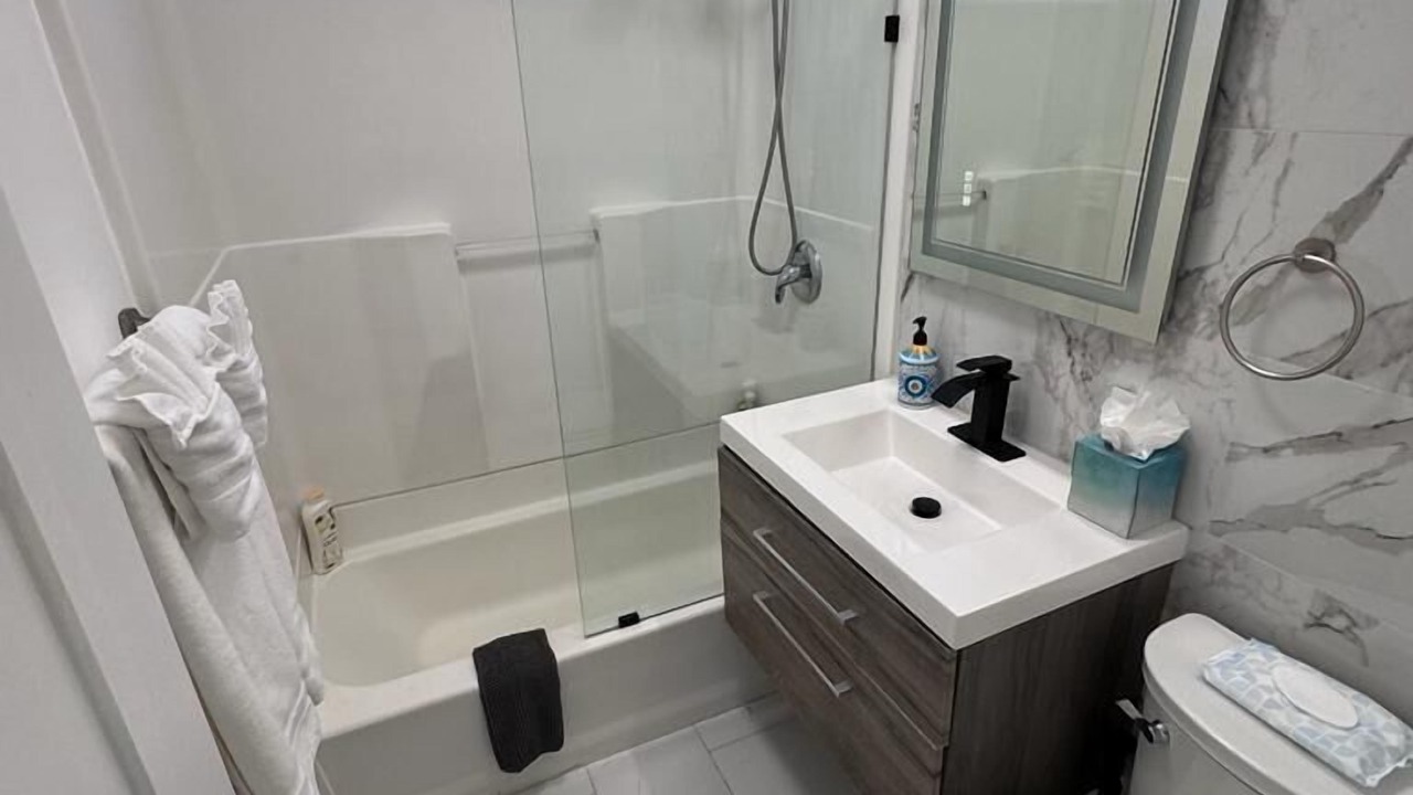 Photo of Bathroom in Hillcrest