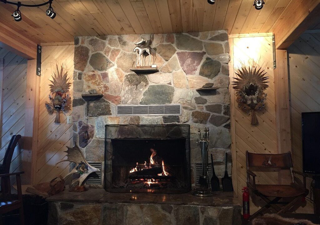 Photo of Livingroom in West Yellowstone