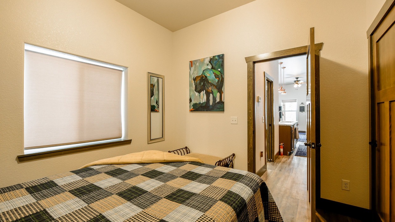 Photo of Bedroom in Cheyenne Crossing