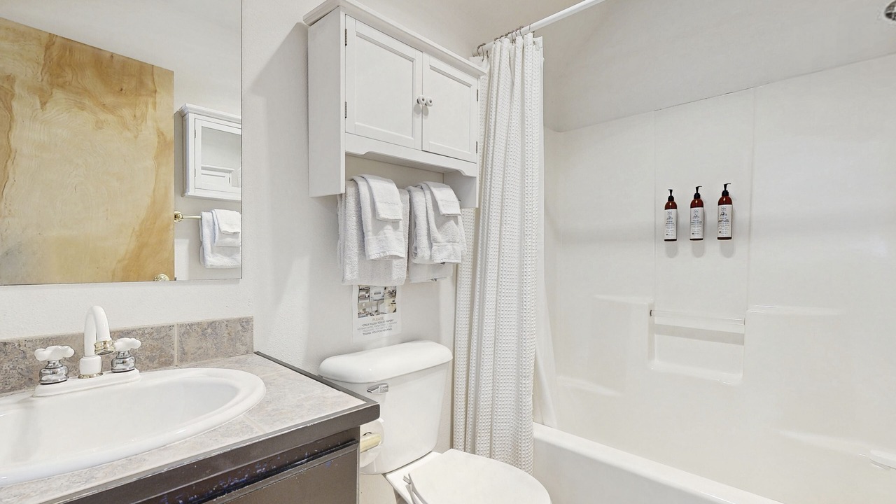 Photo of Bathroom in Rockaway Beach