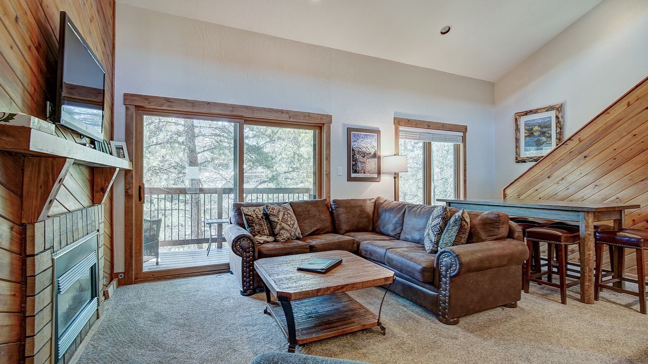Photo of Livingroom in Warrior's Mark