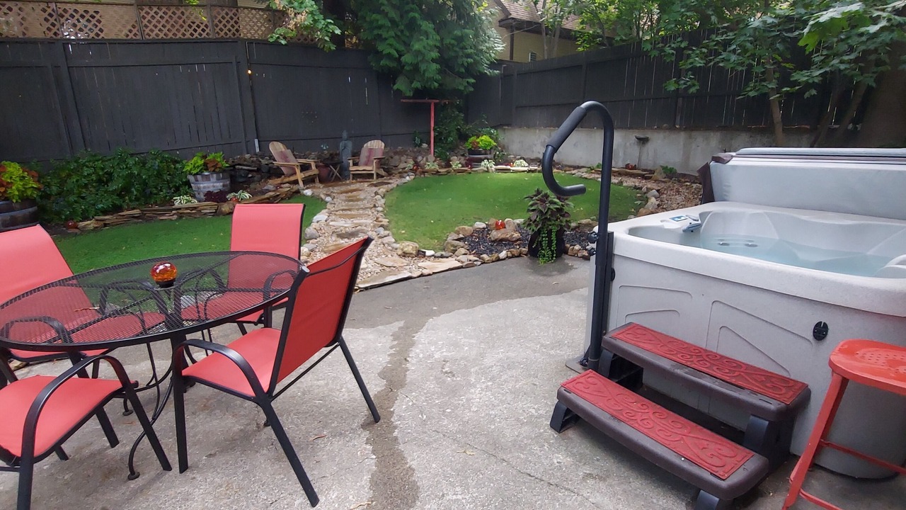 Photo of Outdoor in East Central