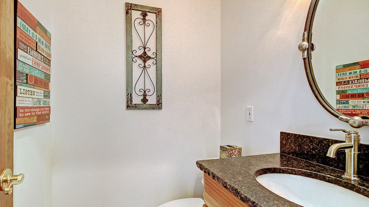 Photo of Bathroom in Dunkin Hill