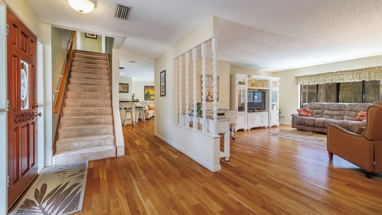 Photo of Livingroom in Titusville