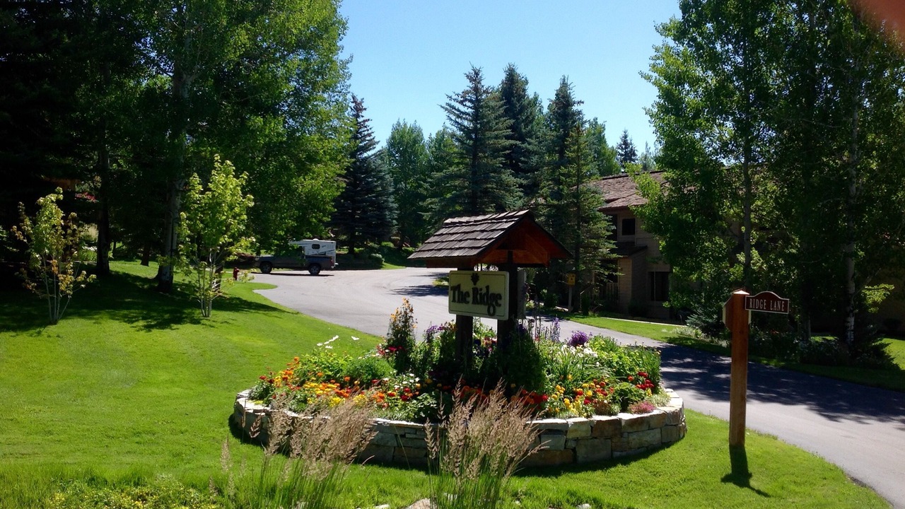 Photo of Outdoor in Elkhorn Village