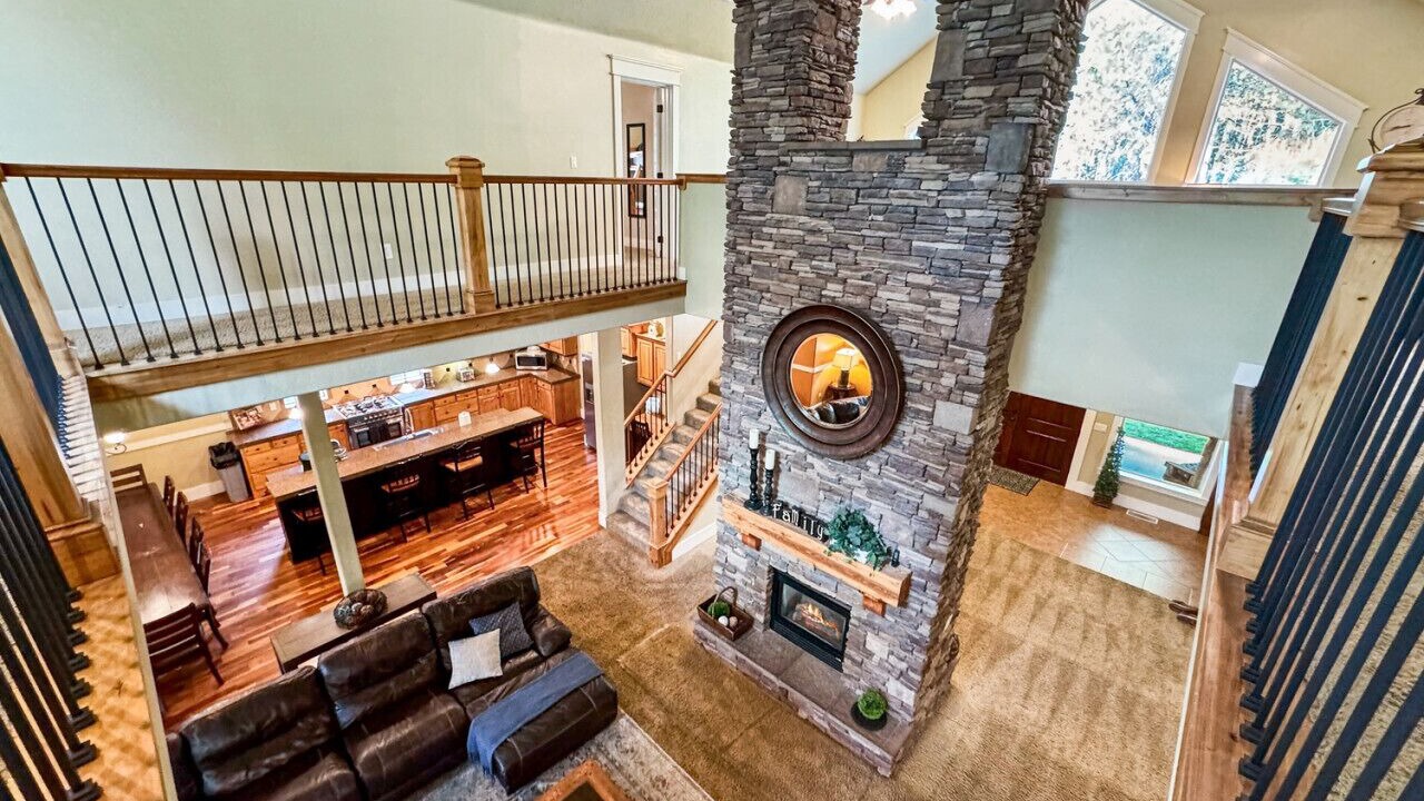 Photo of Livingroom in McCall