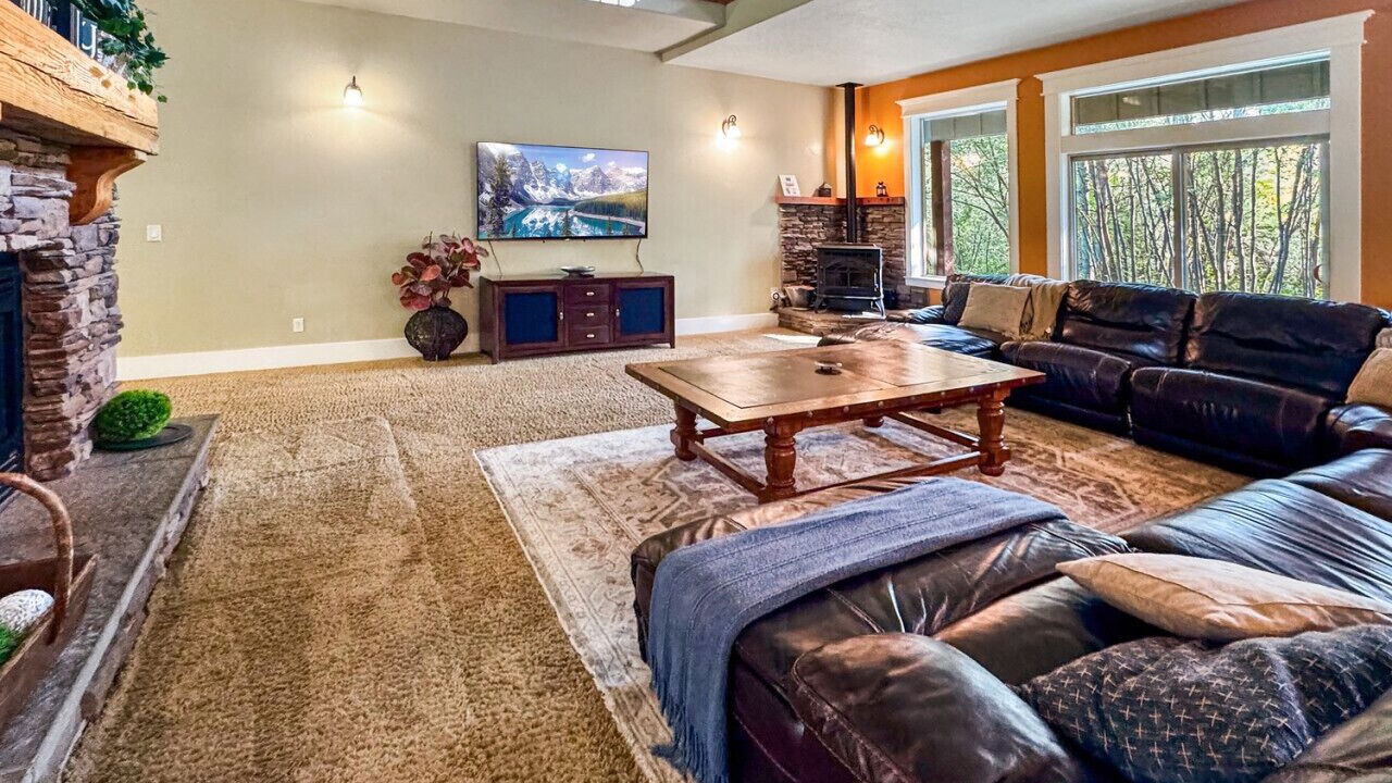 Photo of Livingroom in McCall