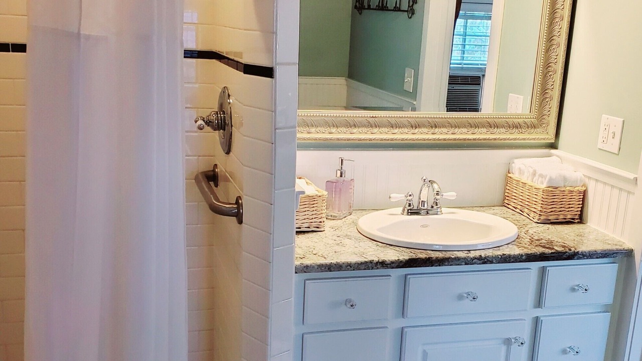 Photo of Bathroom in Sandpoint
