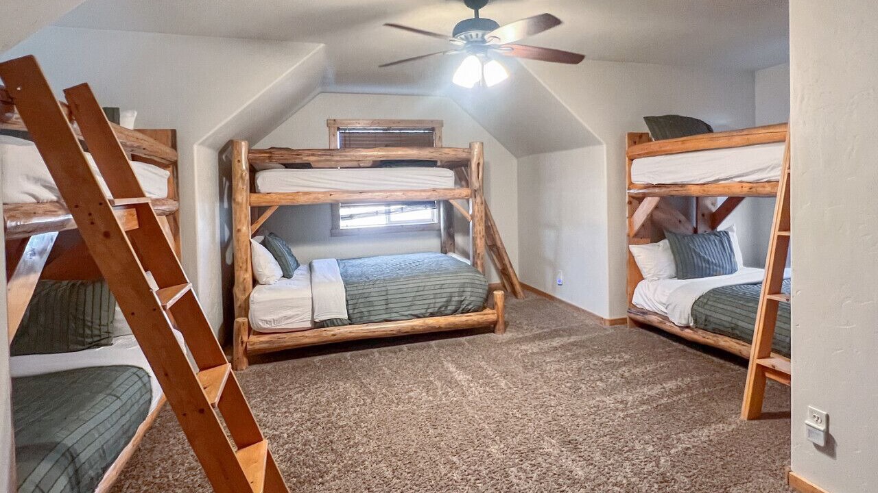 Photo of Bedroom in Brookdale Meadows