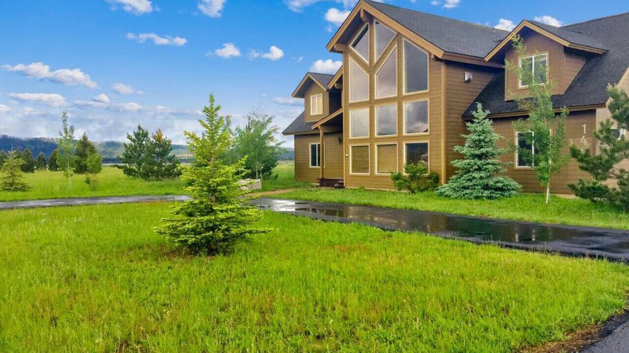 Photo of Outdoor in Brookdale Meadows