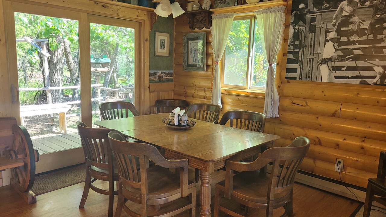 Photo of Livingroom in Gardiner