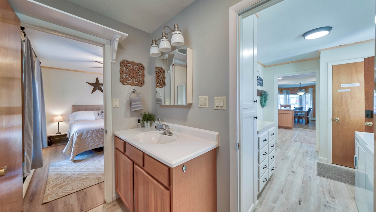 Photo of Bedroom in Cody