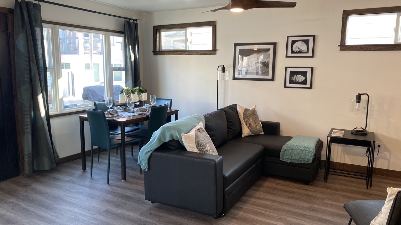 Photo of Livingroom in Mission Beach