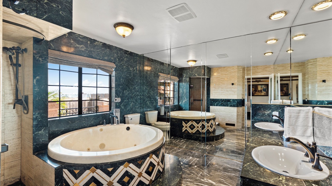 Photo of Bathroom in Roseville - Fleet Ridge