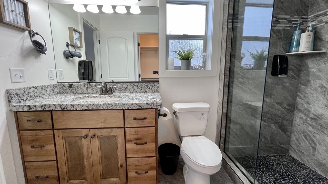Photo of Bathroom in Idaho Falls