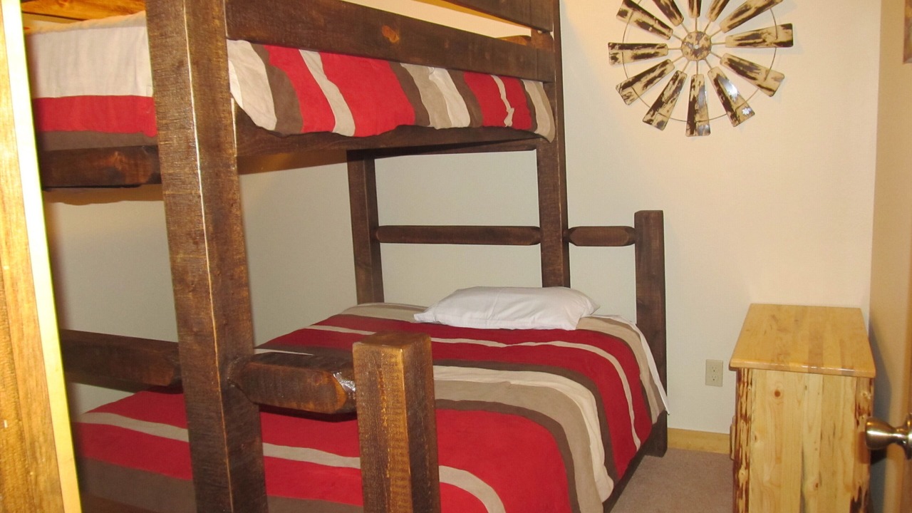 Photo of Bedroom in Wapiti