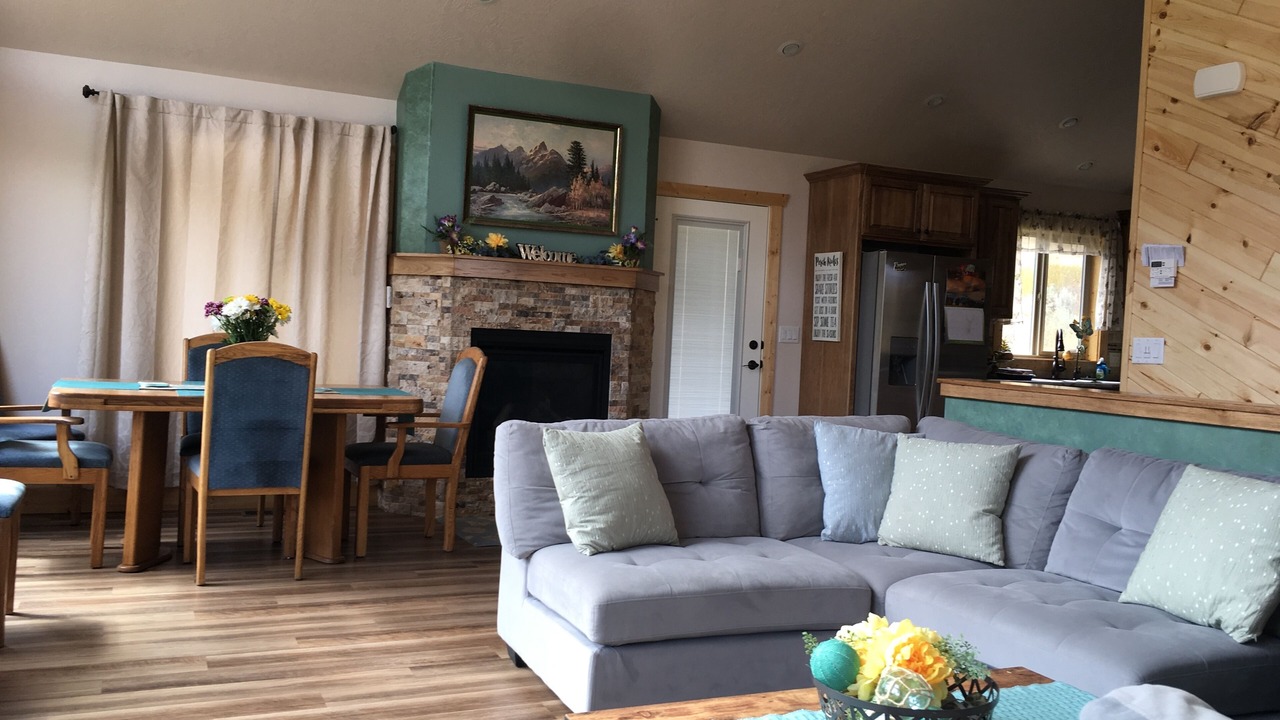 Photo of Livingroom in Lava Hot Springs