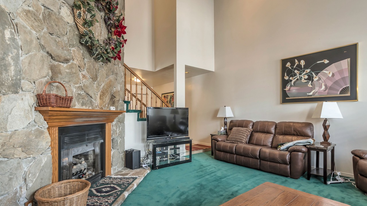 Photo of Bedroom in Cottonwood Heights