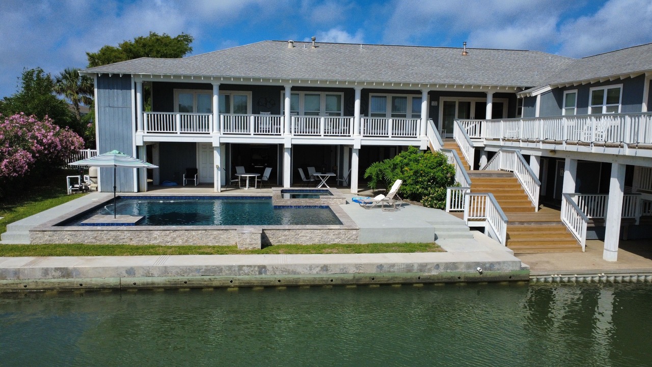 Photo of Outdoor in Jamaica Beach