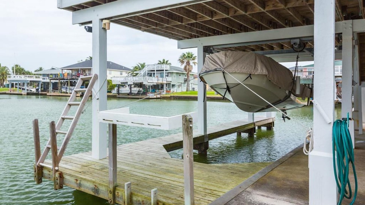 Photo of Outdoor in Jamaica Beach