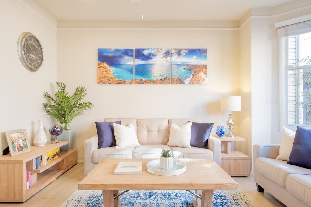Photo of Livingroom in Crown Point