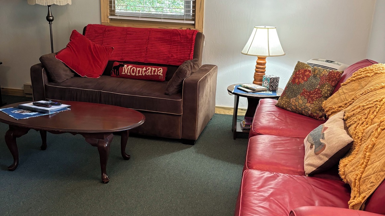 Photo of Livingroom in Lolo