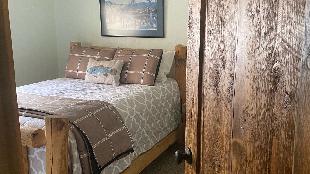 Photo of Bedroom in Lolo