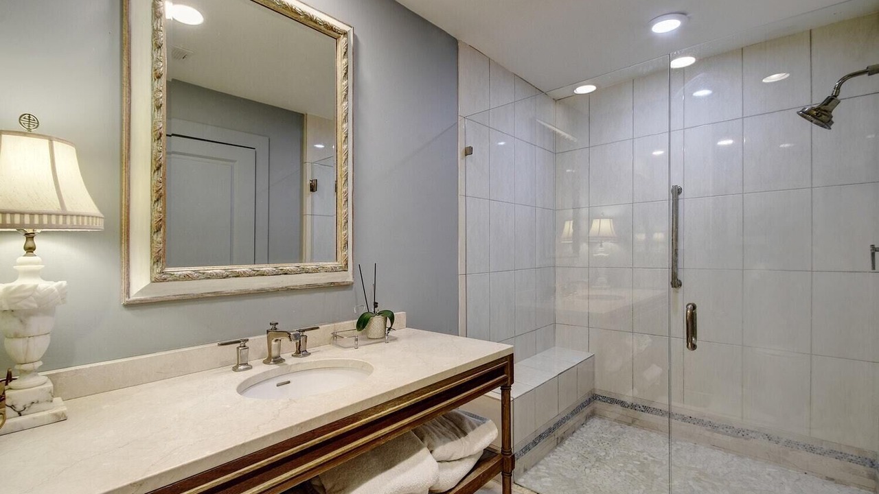 Photo of Bathroom in Manchaca