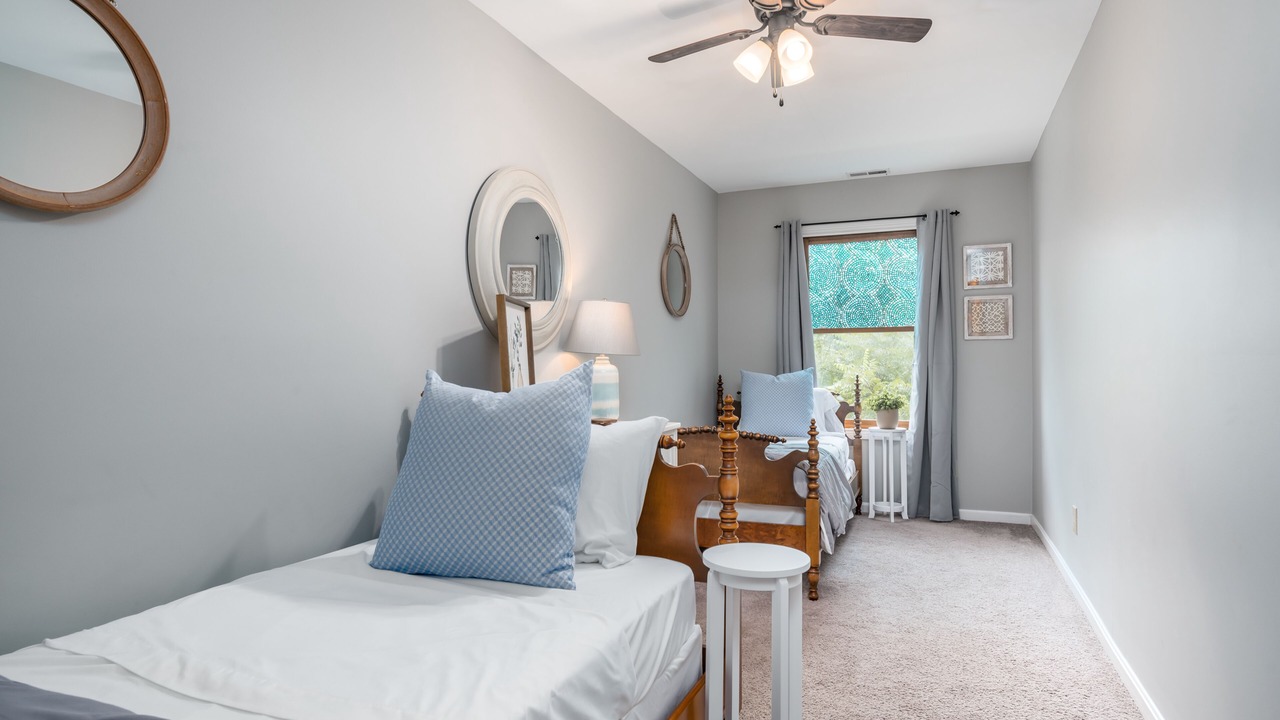 Photo of Bedroom in Henryville
