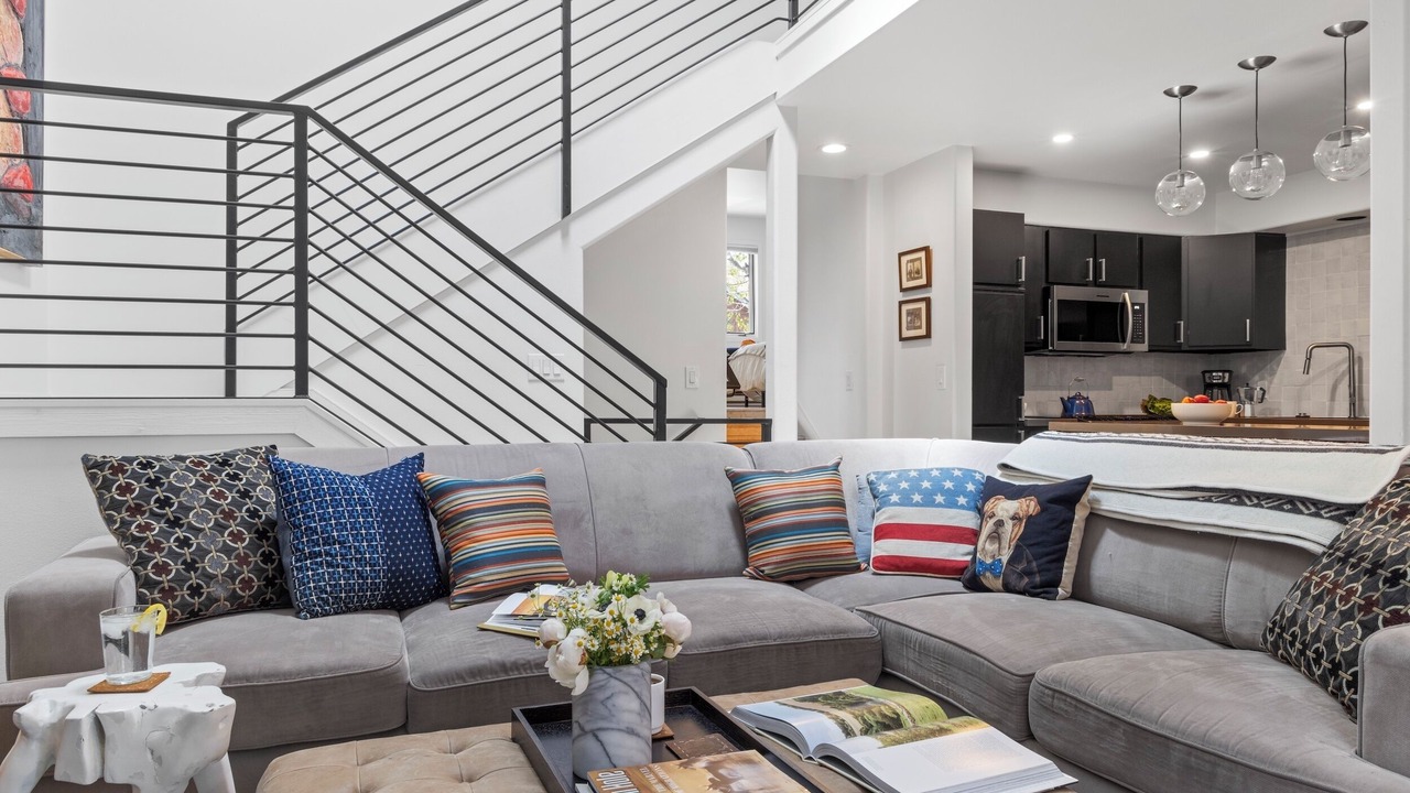 Photo of Livingroom in Jackson