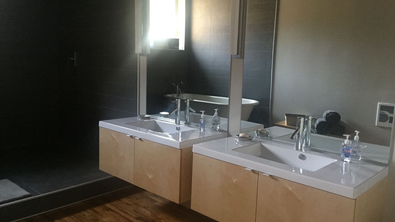 Photo of Bathroom in Ashfield