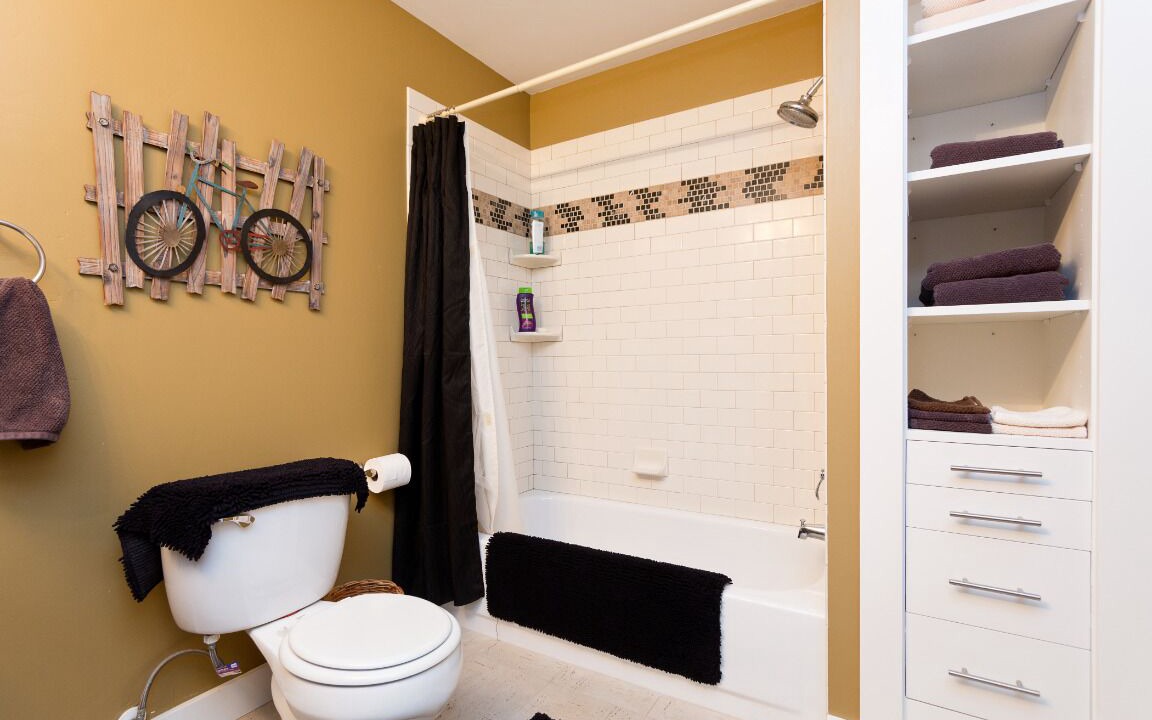 Photo of Bathroom in East End