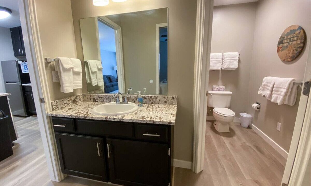 Photo of Bathroom in Harbor Village