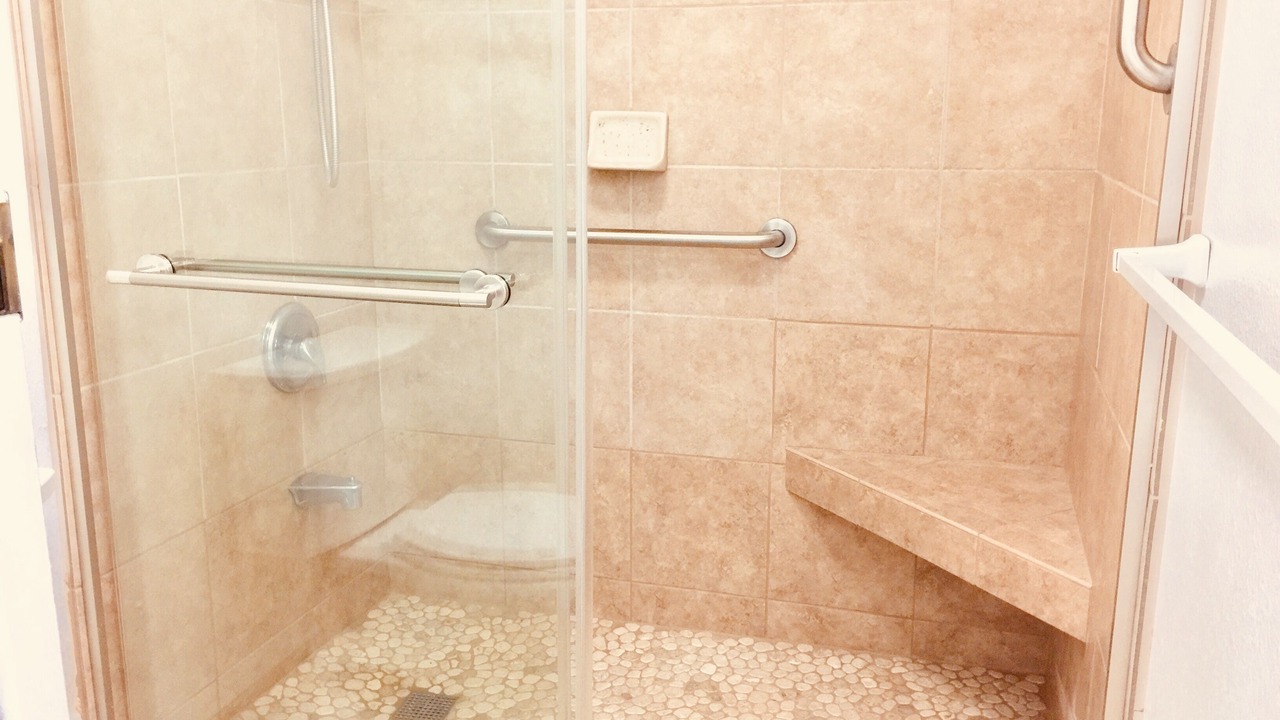 Photo of Bathroom in Wailua