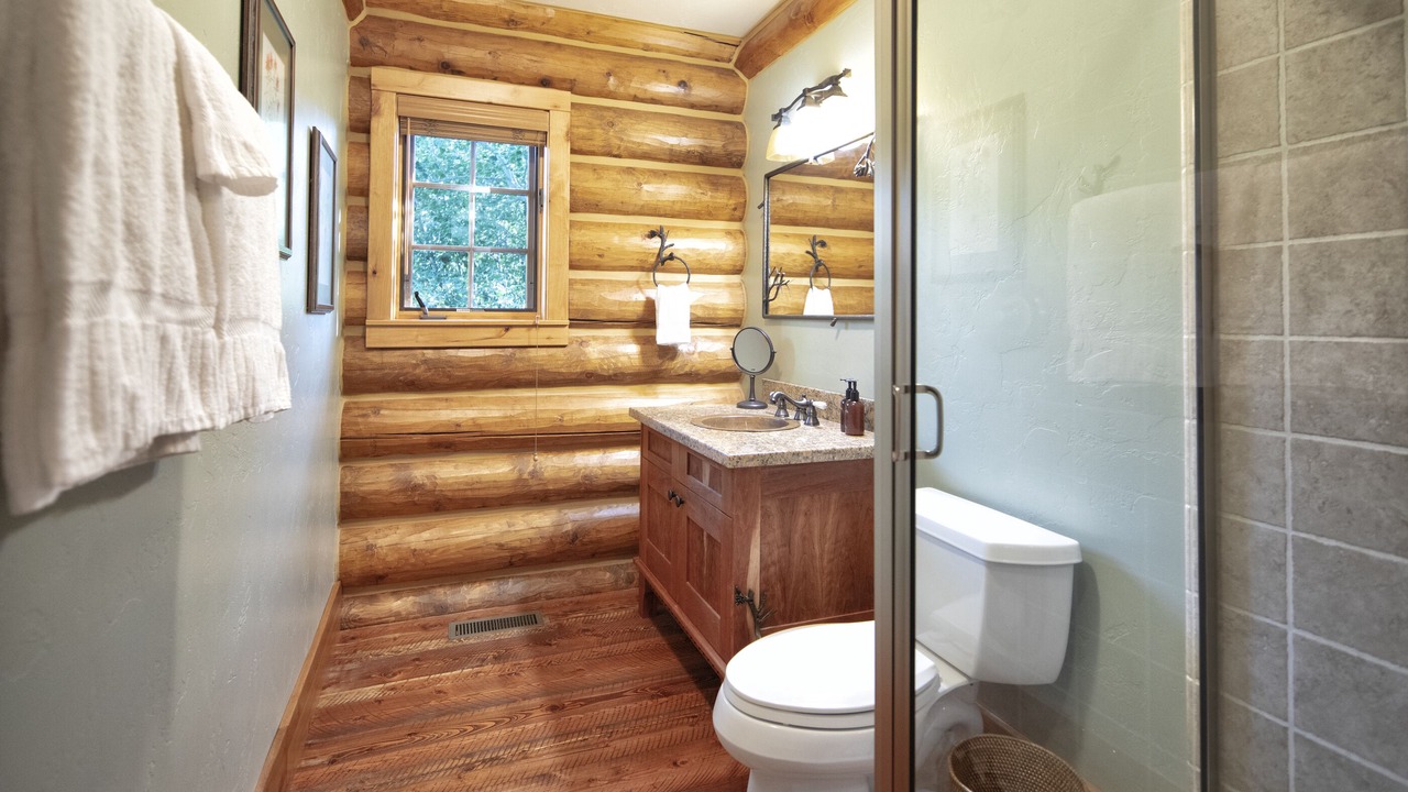 Photo of Bathroom in Victor