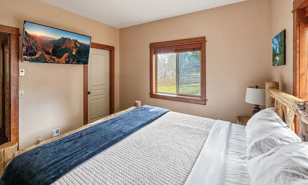 Photo of Bedroom in McCall