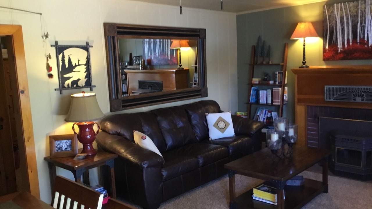 Photo of Livingroom in Worley