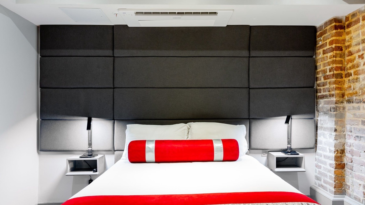 Photo of Bedroom in Central Business District