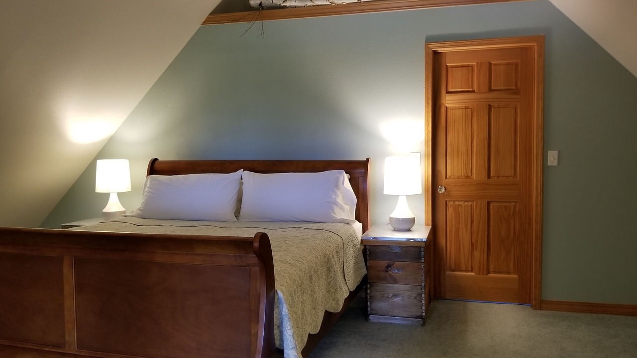 Photo of Bedroom in West Glacier